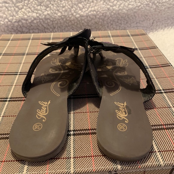 Sandals with colored stones - Picture 4 of 5